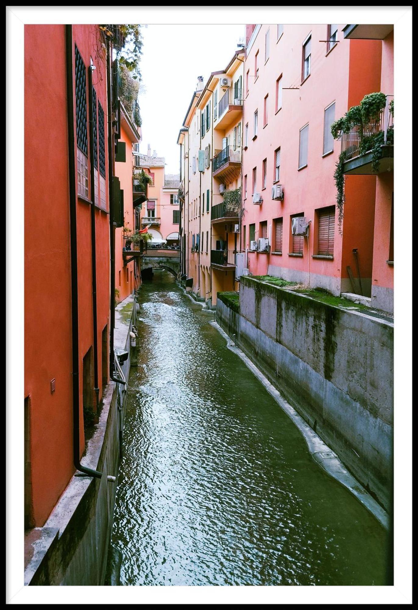 Llhome Bologna Elegante Monolocale Ristrutturato Con Posto Auto Coperto Bagian luar foto